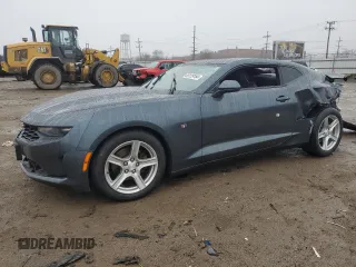 2020 Chevrolet Camaro 1LT z VIN 1G1FB1RS4L0116474, wystawiony jako Copart lot #85119184 z przebiegiem 95 982 mil mil oraz Szkoda całkowita • Salvage title. Historia ofert i sprzedaży dostępna na DreamBid. Obrazek 1.