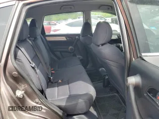 2010 Honda CR-V LX z VIN 5J6RE4H36AL017751, wystawiony jako Copart lot #58586135 z przebiegiem 138 480 mil mil oraz Czysty tytuł • Clean title. Historia ofert i sprzedaży dostępna na DreamBid. Obrazek 10.