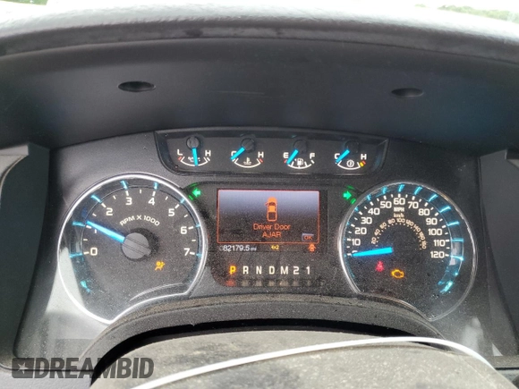2013 Ford F-150 XL with VIN 1FTNF1EF1DKD18422, listed as a Copart auction lot 60197545 with 82,179 mi miles and Clean title. Bid and sale history available at DreamBid. Image 9.