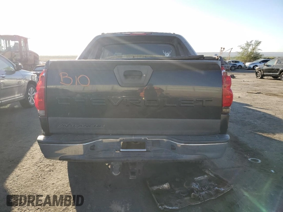 2004 Chevrolet Avalanche Z66 with VIN 3GNEC12T54G241281, listed as a Copart auction lot 73376134 with Not Provided miles and Salvage Title. Bid and sale history available at carsss.com. Image 6.
