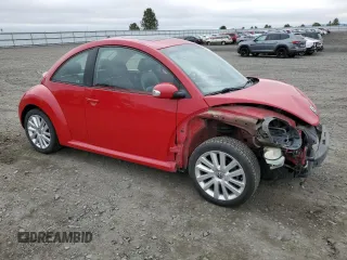 2008 Volkswagen New Beetle Coupe S with VIN 3VWRW31C58M525710, listed as a Copart auction lot 78014914 with 184,458 mi miles and Salvage Title. Bid and sale history available at carsss.com. Image 4.