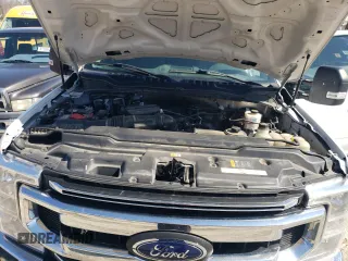 2022 Ford F-350 XL z VIN 1FT8W3BN3NED03358, wystawiony jako Copart lot #48385235 z przebiegiem 114 536 mil mil oraz Szkoda całkowita • Salvage title. Historia ofert i sprzedaży dostępna na DreamBid. Obrazek 11.