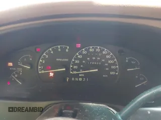 2001 Ford Explorer XLT with VIN 1FMZU73E01ZA25789, listed as a IAAI auction lot 41948762 with 178,920 mi miles and . Bid and sale history available at DreamBid. Image 7.