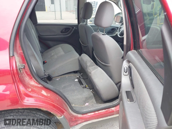2006 Ford Escape with VIN 1FMYU95H26KA75026, listed as a IAAI auction lot 42467026 with 159,409 mi miles and . Bid and sale history available at DreamBid. Image 8.