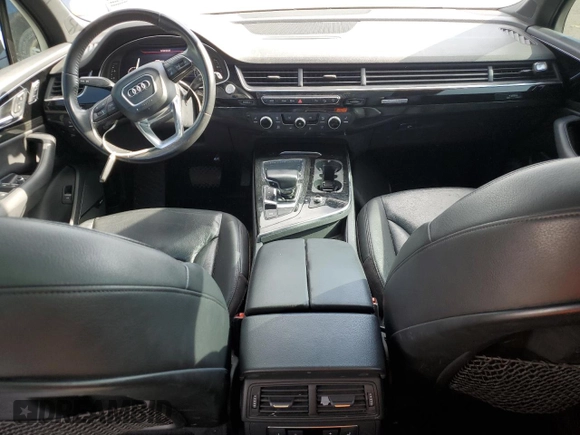 2017 Audi Q7 Premium Plus with VIN WA1LAAF79HD034392, listed as a Copart auction lot 60618655 with 136,222 mi miles and Clean title. Bid and sale history available at DreamBid. Image 8.