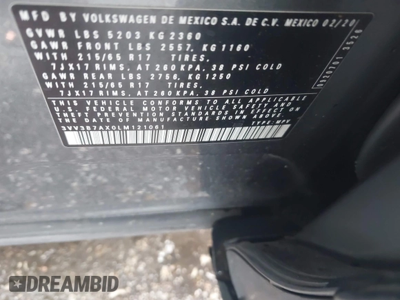 2020 Volkswagen Tiguan SE with VIN 3VV3B7AX0LM121061, listed as a IAAI auction lot 41881541 with 60,315 mi miles and . Bid and sale history available at DreamBid. Image 9.