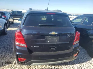 2022 Chevrolet Trax LT with VIN KL7CJPSM6NB535152, listed as a Copart auction lot 84301604 with 41,175 mi miles and Clean Title. Bid and sale history available at carsss.com. Image 6.