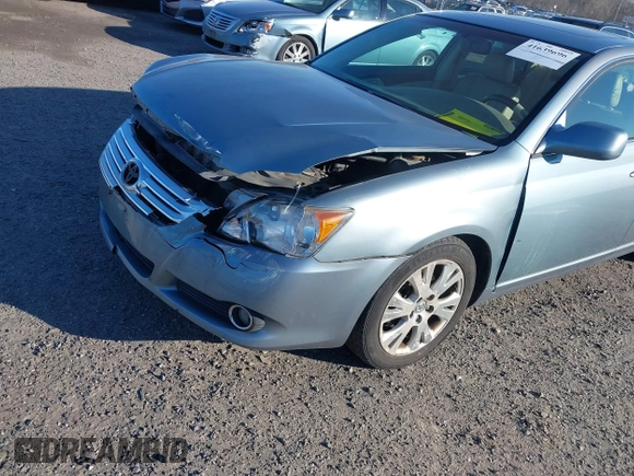 2008 Toyota Avalon XL with VIN 4T1BK36B28U256086, listed as a IAAI auction lot 41639696 with 107,537 mi miles. Bid and sale history available at carsss.com. Image 6.