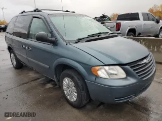 2006 Chrysler Town & Country SWB with VIN 1A4GP45R56B583164, listed as a Copart auction lot 78642794 with 191,250 mi miles and Salvage Title. Bid and sale history available at carsss.com. Image 4.