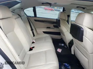 2010 BMW 7 Series 750Li с VIN WBAKB8C50ACY63368, выставлен на аукционе Copart как лот 87160534 с пробегом Не указан миль и Списание • Salvage title. История ставок и продаж доступна на DreamBid. Изображение 11.