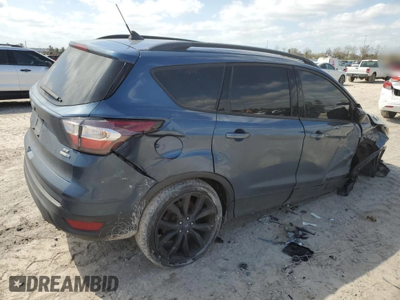 2018 Ford Escape SE with VIN 1FMCU9GD2JUC75759, listed as a Copart auction lot 48873425 with 118,647 mi miles and Clean Title. Bid and sale history available at carsss.com. Image 3.