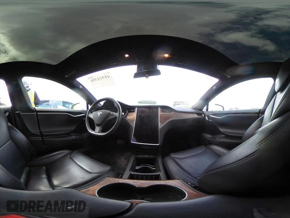 2018 Tesla Model S 75D with VIN 5YJSA1E23JF271465, listed as a IAAI auction lot 41911356 with 50,483 mi miles and . Bid and sale history available at DreamBid. Image 21.