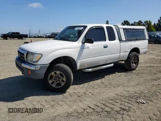 1999 Toyota Tacoma PreRunner with VIN 4TASN92N8XZ465120, listed as a Copart auction lot 54786825 with 320,970 mi miles and Salvage title. Bid and sale history available at DreamBid. Image 1.