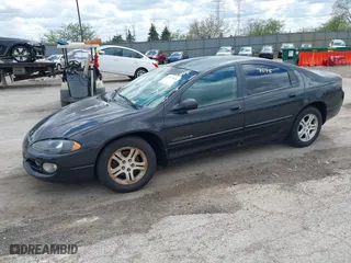 2000 Dodge Intrepid ES with VIN 2B3HD56JXYH350216, listed as a IAAI auction lot 42047045 with 207,644 mi miles. Bid and sale history available at carsss.com. Image 2.