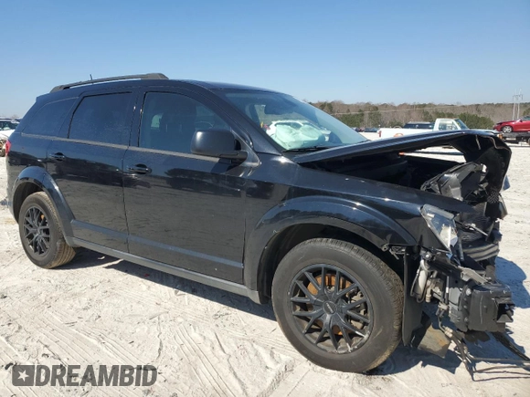 2018 Dodge Journey SE with VIN 3C4PDCAB4JT529279, listed as a Copart auction lot 46864845 with 111,686 mi miles and Salvage Title. Bid and sale history available at DreamBid. Image 4.