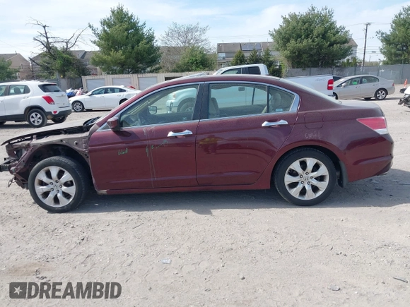 2008 Honda Accord EX-L z VIN 1HGCP36878A039571, wystawiony jako IAAI lot #42133514 z przebiegiem 186 076 mil mil oraz . Historia ofert i sprzedaży dostępna na DreamBid. Obrazek 14.