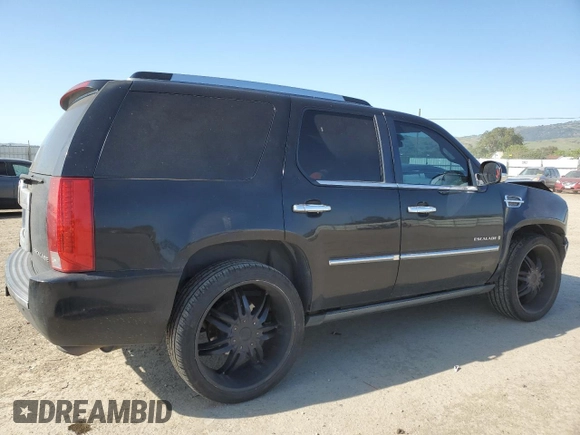 2008 Cadillac Escalade z VIN 1GYFK63808R180204, wystawiony jako Copart lot #55704295 z przebiegiem 156 101 mil mil oraz Szkoda całkowita • Salvage title. Historia ofert i sprzedaży dostępna na DreamBid. Obrazek 3.