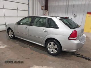 2006 Chevrolet Malibu Maxx LT with VIN 1G1ZT61866F294685, listed as a IAAI auction lot 42068592 with 110,201 mi miles. Bid and sale history available at carsss.com. Image 3.