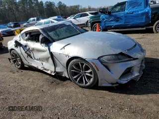 2021 Toyota GR Supra 2.0 with VIN WZ1DB2C00MW037881, listed as a Copart auction lot 86379904 with 0 mi miles and Salvage Title. Bid and sale history available at carsss.com. Image 4.