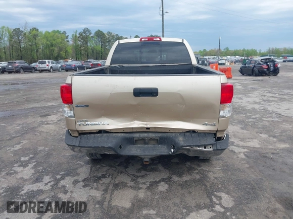 2010 Toyota Tundra 4WD Truck with VIN 5TFUM5F11AX009656, listed as a IAAI auction lot 41966776 with 156,219 mi miles. Bid and sale history available at carsss.com. Image 16.