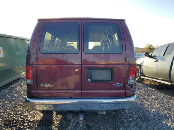 2005 Ford Econoline Passenger XL with VIN 1FBNE31LX5HB07328, listed as a Copart auction lot 80630434 with 173,474 mi miles and Salvage Title. Bid and sale history available at carsss.com. Image 6.