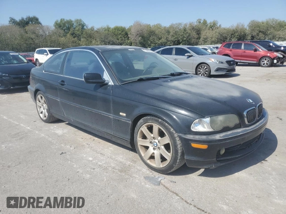 2002 BMW 3 Series 325Ci with VIN WBABN33462JW52268, listed as a Copart auction lot 71468134 with 138,527 mi miles and Clean Title. Bid and sale history available at carsss.com. Image 4.