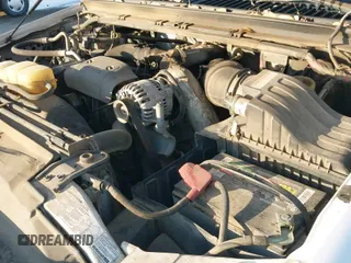 2003 Ford F-250 XL z VIN 1FTNW20FX3EB11893, wystawiony jako IAAI lot #41965620 z przebiegiem 203 350 mil mil oraz . Historia ofert i sprzedaży dostępna na DreamBid. Obrazek 11.