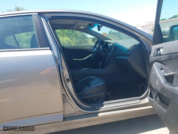 2012 Kia Optima SX with VIN 5XXGR4A64CG031334, listed as a IAAI auction lot 42045187 with 251,069 mi miles. Bid and sale history available at carsss.com. Image 5.