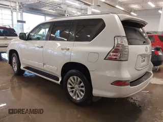 2015 Lexus GX with VIN JTJBM7FX8F5106280, listed as a IAAI auction lot 41590906 with 158,163 mi miles and . Bid and sale history available at carsss.com. Image 3.
