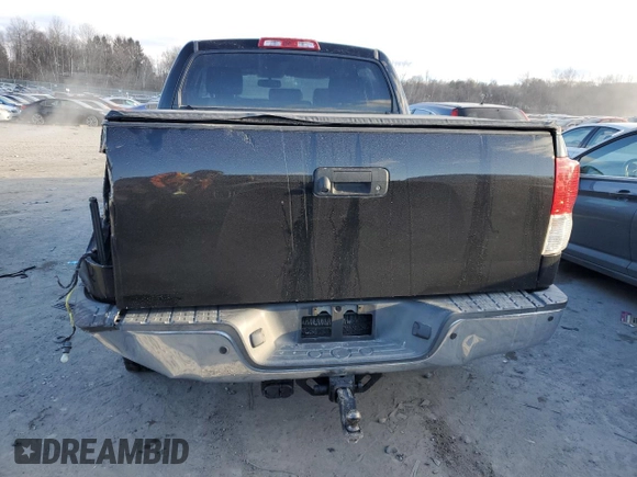2013 Toyota Tundra Limited z VIN 5TFHY5F17DX289920, wystawiony jako Copart lot #85326944 z przebiegiem 110 295 mil mil oraz Czysty tytuł • Clean title. Historia ofert i sprzedaży dostępna na DreamBid. Obrazek 6.