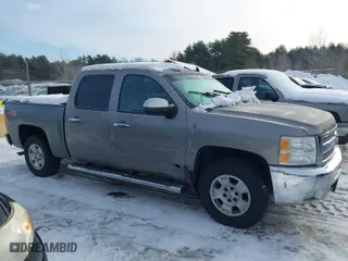 2012 Chevrolet Silverado 1500 LT with VIN 3GCPKSE78CG203308, listed as a IAAI auction lot 41527725 with 145,656 mi miles. Bid and sale history available at carsss.com. Image 12.