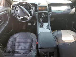 2013 Ford Taurus SHO z VIN 1FAHP2KT7DG133620, wystawiony jako Copart lot #54219005 z przebiegiem Nie podano mil oraz Szkoda całkowita • Salvage title. Historia ofert i sprzedaży dostępna na DreamBid. Obrazek 8.