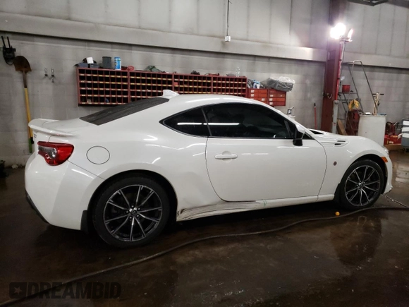 2017 Toyota 86 with VIN JF1ZNAA12H8701678, listed as a Copart auction lot 42676075 with 111,616 mi miles and Salvage Title. Bid and sale history available at carsss.com. Image 3.