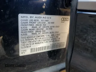 2017 Audi Q7 Premium Plus with VIN WA1LAAF78HD008754, listed as a Copart auction lot 60796555 with 152,920 mi miles and Clean title. Bid and sale history available at DreamBid. Image 12.