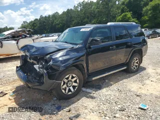 2015 Toyota 4Runner SR5 z VIN JTEZU5JR7F5089868, wystawiony jako Copart lot #62198095 z przebiegiem 191 615 mil mil oraz Szkoda całkowita • Salvage title. Historia ofert i sprzedaży dostępna na DreamBid. Obrazek 1.