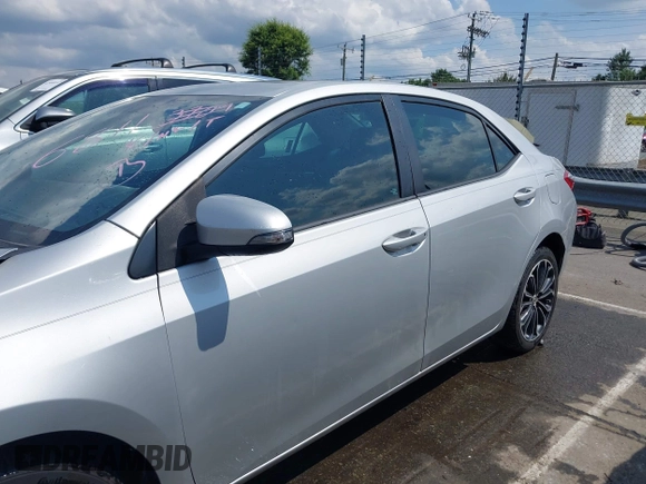 2016 Toyota Corolla L with VIN 2T1BURHE8GC716811, listed as a IAAI auction lot 42472043 with 267,802 mi miles and . Bid and sale history available at DreamBid. Image 14.