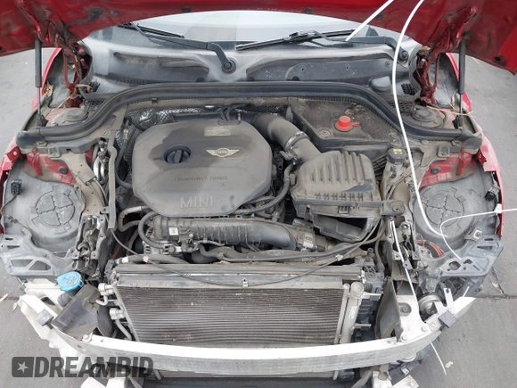 2015 MINI Hardtop 4 Door with VIN WMWXS5C59FT832549, listed as a IAAI auction lot 42106686 with 149,358 mi miles and . Bid and sale history available at DreamBid. Image 10.