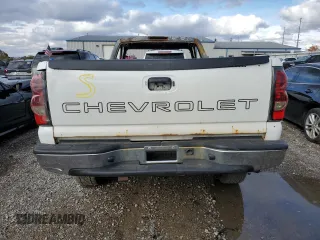 2005 Chevrolet Silverado 3500 SRW Wrk Trk with VIN 1GCHK34UX5E297557, listed as a Copart auction lot 75354184 with 0 mi miles and Non Repairable. Bid and sale history available at carsss.com. Image 6.