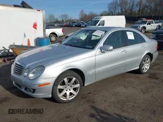 2008 Mercedes-Benz E 350 Luxury with VIN WDBUF87X58B338817, listed as a IAAI auction lot 42092896 with 164,254 mi miles and . Bid and sale history available at carsss.com. Image 2.