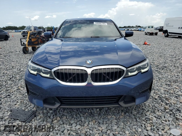 2022 BMW 3 Series 330i with VIN 3MW5R1J08N8C24403, listed as a Copart auction lot 59592785 with 32,166 mi miles and Salvage title. Bid and sale history available at DreamBid. Image 5.
