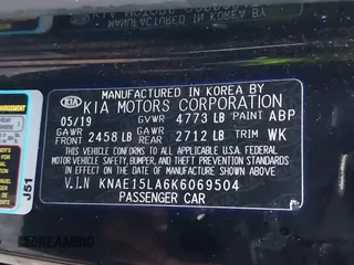 2019 Kia Stinger with VIN KNAE15LA6K6069504, listed as a IAAI auction lot 41031373 with 81,577 mi miles. Bid and sale history available at carsss.com. Image 9.