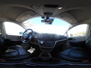 2018 Chrysler Pacifica Touring L Plus с VIN 2C4RC1EG9JR131199, выставлен на аукционе IAAI как лот 41866059 с пробегом 36 686 миль миль и . История ставок и продаж доступна на DreamBid. Изображение 19.