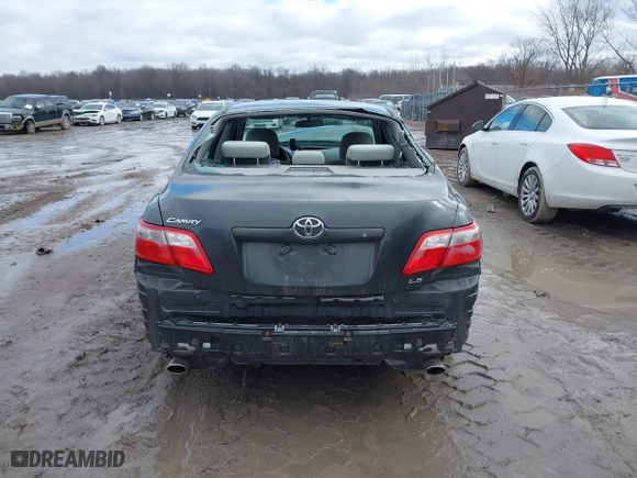 2008 Toyota Camry LE with VIN 4T1BK46K68U067348, listed as a IAAI auction lot 41469784 with 154,513 mi miles. Bid and sale history available at carsss.com. Image 17.