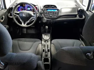 2013 Honda Fit Sport z VIN LUCGE8H7XD3009062, wystawiony jako Copart lot #43407135 z przebiegiem 77 784 mil mil oraz Czysty tytuł • Clean title. Historia ofert i sprzedaży dostępna na DreamBid. Obrazek 8.