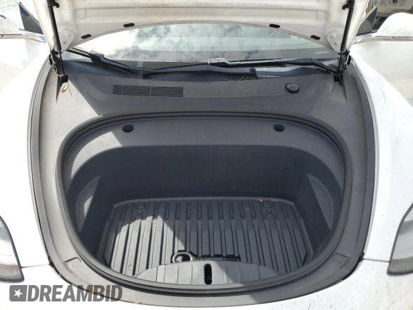 2020 Tesla Model 3 Performance z VIN 5YJ3E1EC4LF800149, wystawiony jako Copart lot #48711045 z przebiegiem 95 229 mil mil oraz Szkoda całkowita • Salvage title. Historia ofert i sprzedaży dostępna na DreamBid. Obrazek 11.
