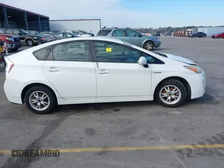 2010 Toyota Prius II with VIN JTDKN3DU0A0095900, listed as a IAAI auction lot 41630338 with 318,071 mi miles. Bid and sale history available at carsss.com. Image 13.