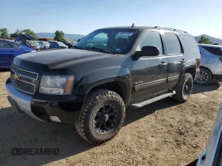 2010 Chevrolet Tahoe LT z VIN 1GNUKBE05AR112507, wystawiony jako Copart lot #53921925 z przebiegiem 120 411 mil mil oraz Czysty tytuł • Clean title. Historia ofert i sprzedaży dostępna na DreamBid. Obrazek 1.