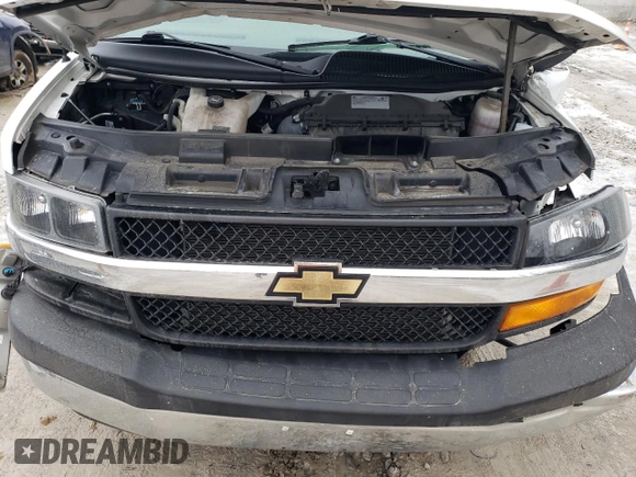 2021 Chevrolet Express Cargo с VIN 1GCWGAFP1M1218139, выставлен на аукционе Copart как лот 43966525 с пробегом 47 417 миль миль и Списание • Salvage title. История ставок и продаж доступна на DreamBid. Изображение 13.