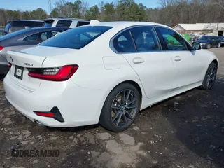 2022 BMW 3 Series 330i with VIN WBA5R1C01NFM20381, listed as a IAAI auction lot 41579020 with 37,874 mi miles. Bid and sale history available at carsss.com. Image 4.