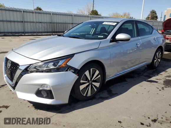 2019 Nissan Altima 2.5 SV with VIN 1N4BL4DV0KC252125, listed as a Copart auction lot 52453145 with 76,579 mi miles and Salvage Title. Bid and sale history available at carsss.com. Image 1.